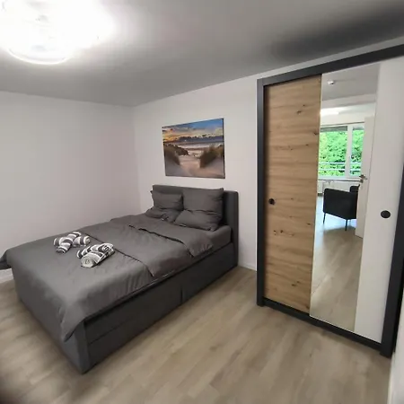 1 Og Deluxe Mit 3 Schlafzimmern Hauptbahnhof Und Zentrumsnah *