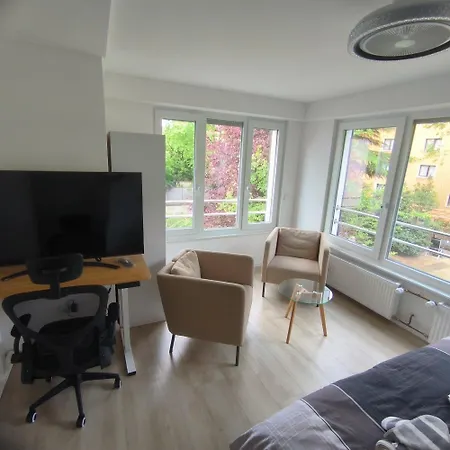 1 Og Deluxe Mit 3 Schlafzimmern Hauptbahnhof Und Zentrumsnah *