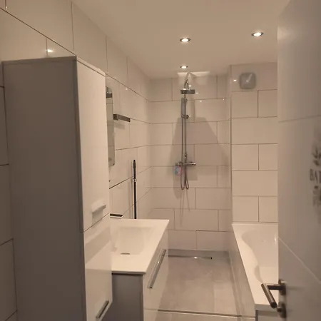1 Og Deluxe Mit 3 Schlafzimmern Hauptbahnhof Und Zentrumsnah